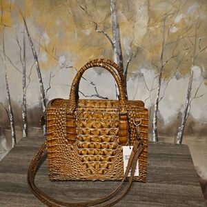 🆕Elegant Brown Brahmin Handbag